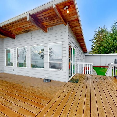 Camano Waterfront Delight Villa Bagian luar foto